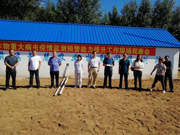 內(nèi)蒙古全區(qū)農(nóng)作物重大病蟲疫情監(jiān)測預(yù)警能力提升現(xiàn)場觀摩會(huì)召開，『托普技術(shù)』驚艷塞北